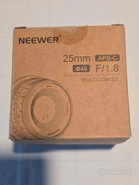 Obiettivo Neewer 25mm F/1.8 APS-C – Nuovo.