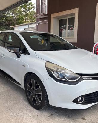 RENAULT - Clio - 1.5 dCi 8V 75 CV 5p. Costume Nat.