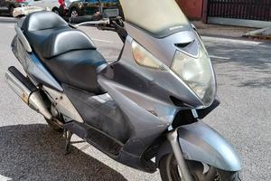 Honda Silver Wing 400 - 2006