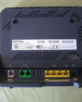 Modem router FASTGate mod. DGA4131FWB Fastweb