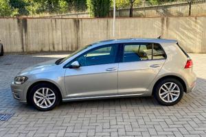 Volkswagen Golf TGI