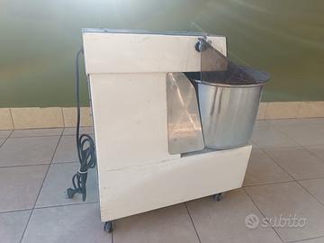 Impastatrice a spirale temporizzata 5 kg