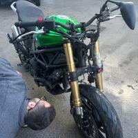 Moto incidentata non marciante prezzo trattabile