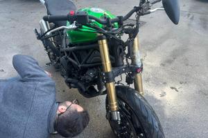 Moto incidentata non marciante prezzo trattabile