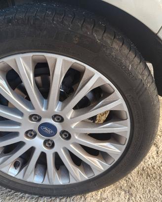  cerchi e gomme estive 