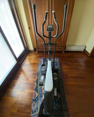 Cross trainer