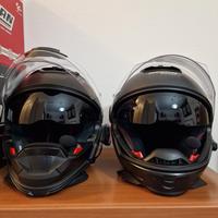 2 caschi Nolan praticamente nuovi misura M e S 