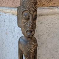 statua di legno africana