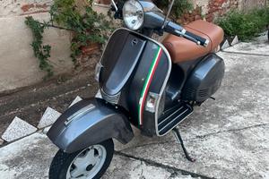 Scooter LML Star 151 4T Auto. (replica Vespa PX)