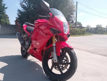 Moto Hyosung GT 125R