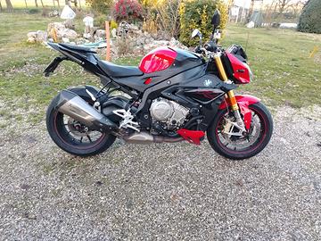 bmw s1000r 