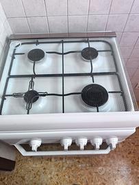 cucina a gas indesit