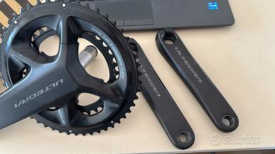 Guarnitura ultegra nuova + pedivella