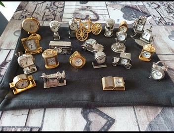 Orologi in miniatura da collezione. Vintage watch