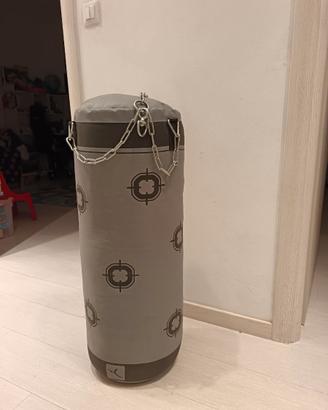 Saca boxe, guantoni, casco, protezioni, manubri