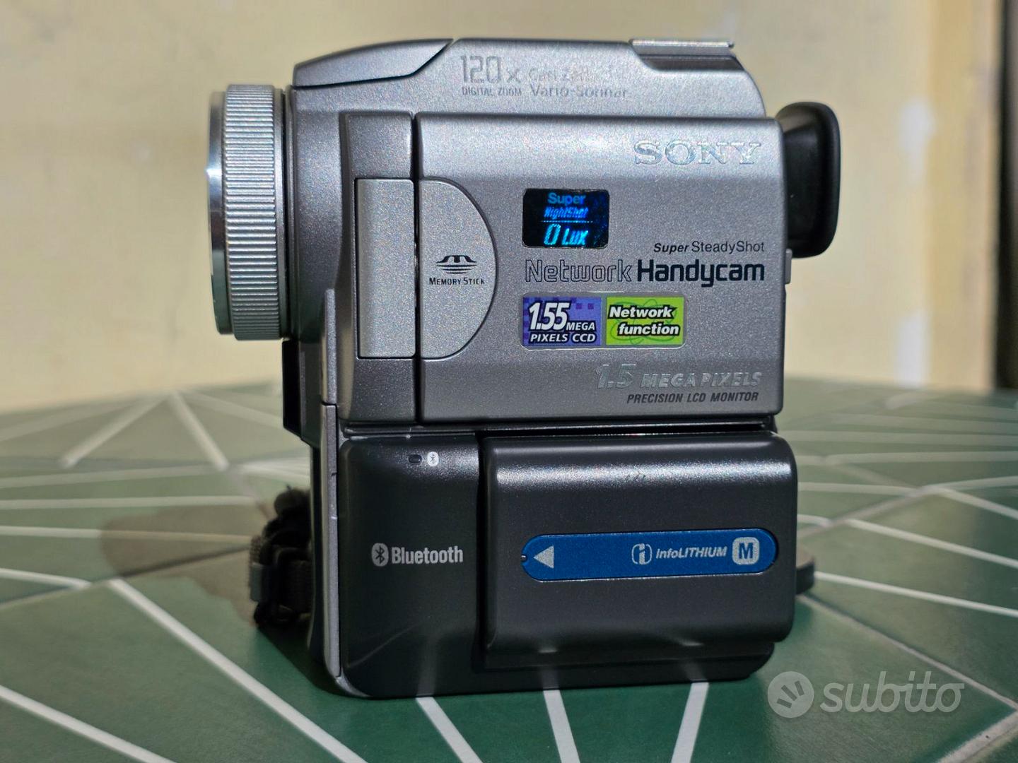 Sony DCR-PC120E MiniDV Camcorder - Audio/Video In vendita a Napoli