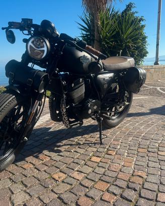 Cafe Racer AM 70 Nero Opaco