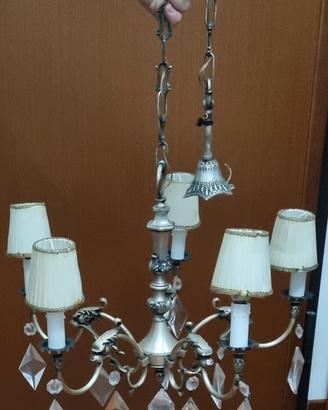 Lampadario a candelabro con 2 abatjour coordinate