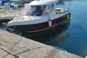 imbarcazione  ARVOR-230