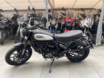 Ducati Scrambler 800 Icon Dark - 2022