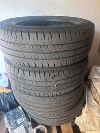 215/60 R17C