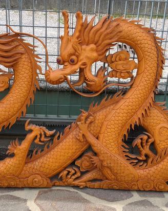 drago in legno cinese fatto a mano 