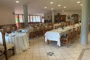 Prestigioso e rinomato ristorante 1000 mq