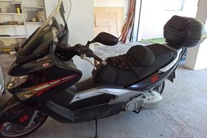 KYMCO Xciting 500 scooterone