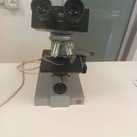 Microscopio professionale leizt