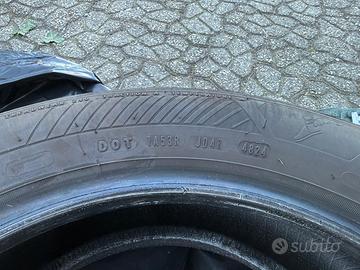 Gomme estive goodyear 215/55 R17