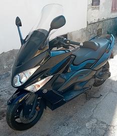 Yamaha T Max - 2010