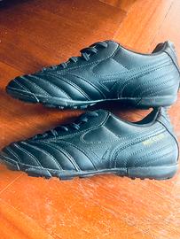 Mizuno Morelia 40