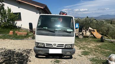 NISSAN CABSTER 130cv