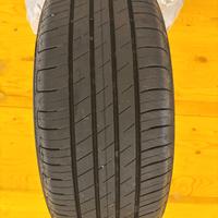 4 gomme estive Goodyear EfficientGrip 215/55 R17