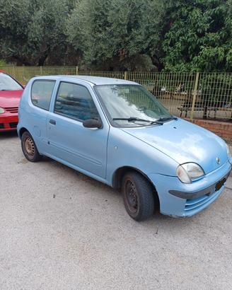 fiat 600 per pezzi di ricambio