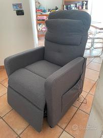 Poltrona reclinabile elettrica