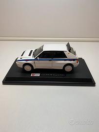 Lancia Delta 1/24 Burago