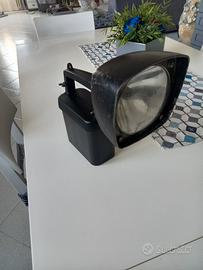 lampada portatile d'epoca 