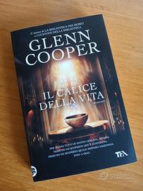 libro Gleen Cooper Il calice della vita italiano