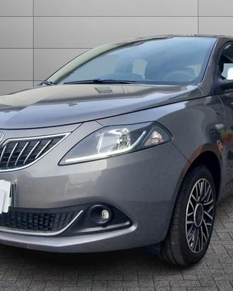 KM0 - LANCIA YPSILON 1.0 IBRIDO ALBERTA FERRETTI