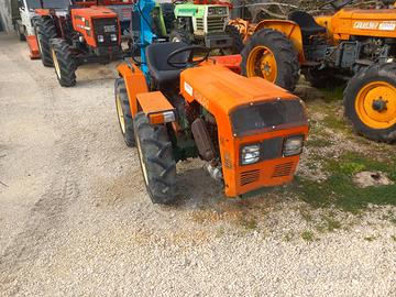 Trattore agricolo goldoni