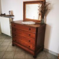 cassettiera con specchio a parte