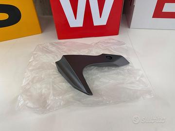 Aletta sx parafango anteriore Yamaha MT07