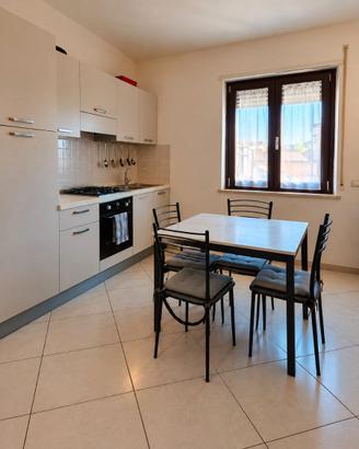 Recente Trilocale con Veranda