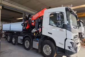 VOLVO FMX540 PASSO 4300 NUOVO DA IMM. GRU FASSI F7