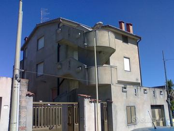 Appartamento piano terra Mogoro Via Delle Aie 11