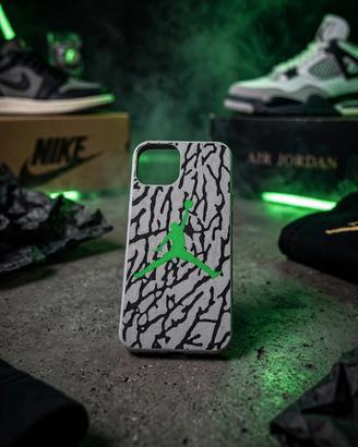 cover iPhone 13 jordan