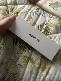 Watch SE nuovo