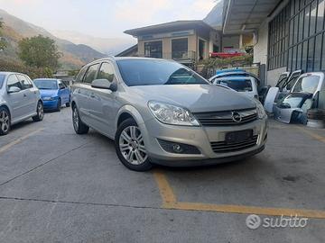 Ricambi Opel Astra SW 2007 1.7 cdti/1.6 benzina