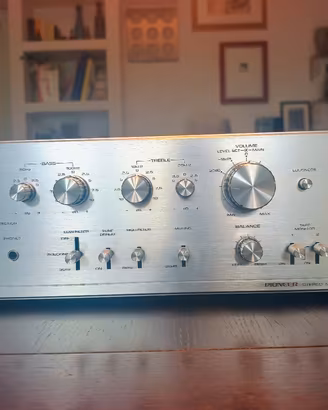 Amplificatore Pioneer SA8100